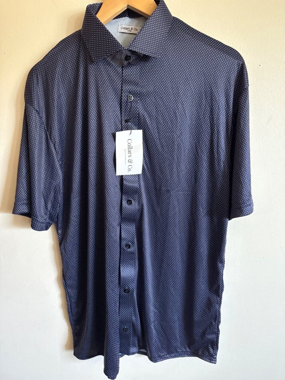 Collars & Co. Large Mens Navy Blue Polka Dot full button up